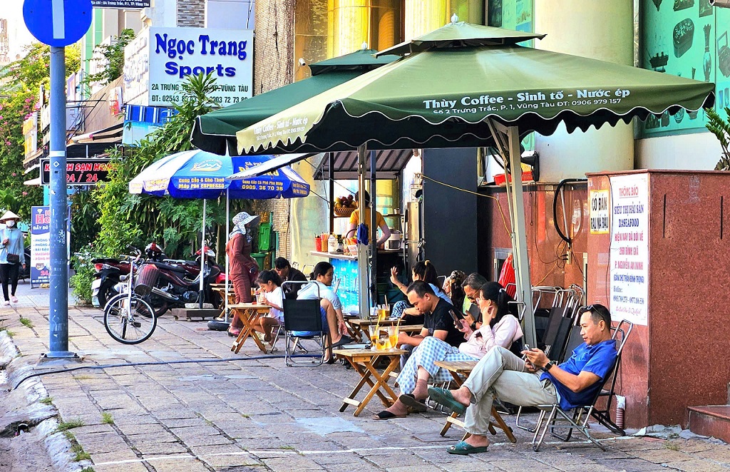 Quán vỉa hè